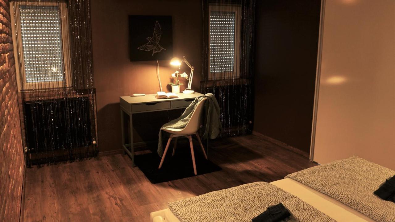 Nightingale Luxury Apartment Budapest Luaran gambar