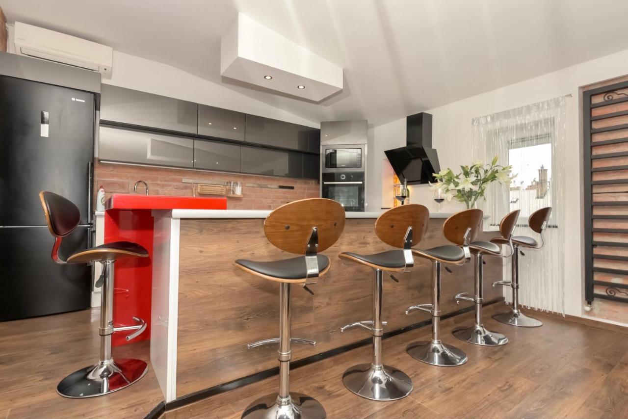 Nightingale Luxury Apartment Budapest Luaran gambar