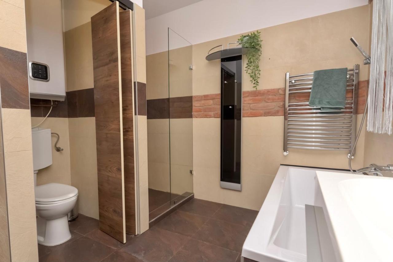 Nightingale Luxury Apartment Budapest Luaran gambar