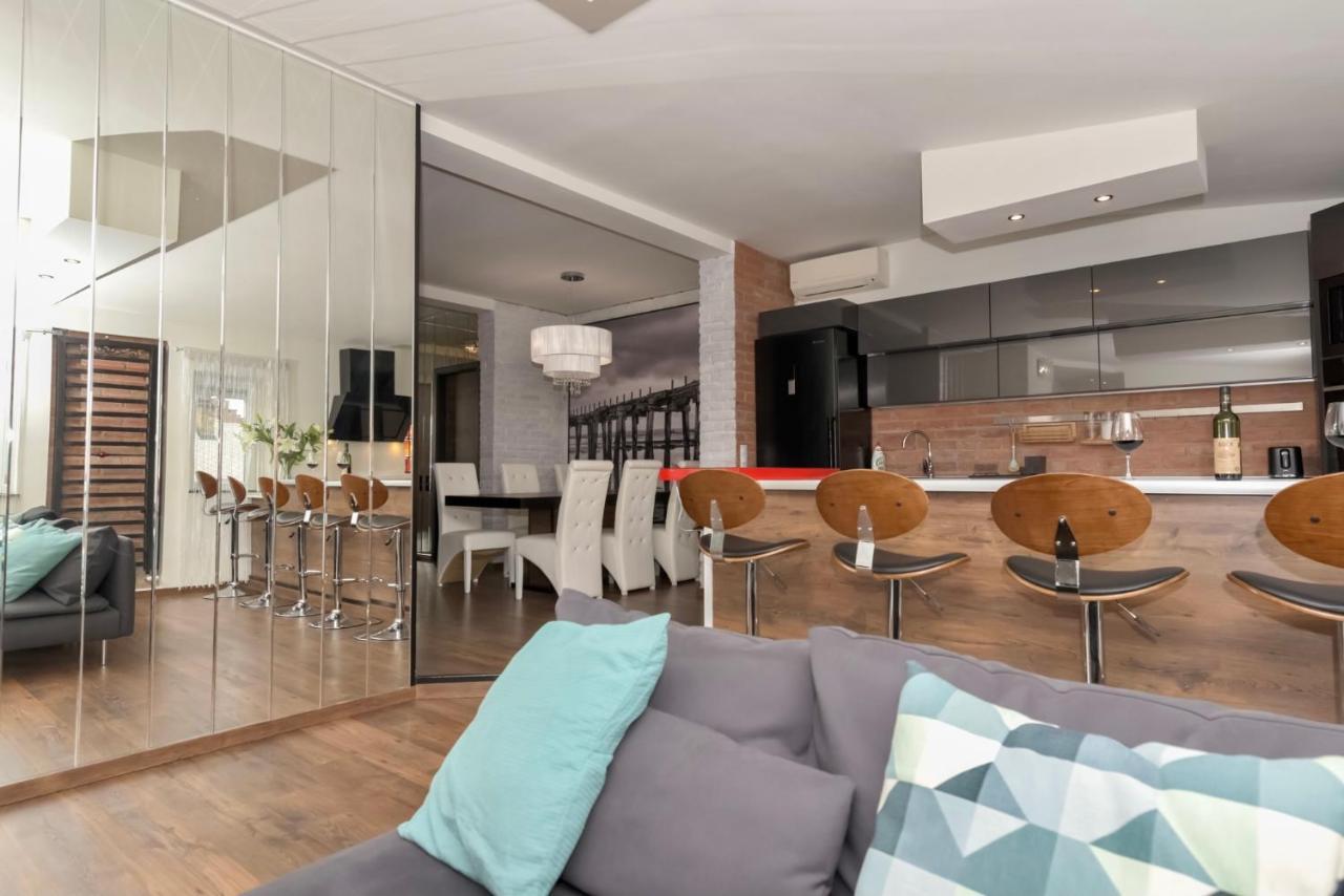 Nightingale Luxury Apartment Budapest Luaran gambar
