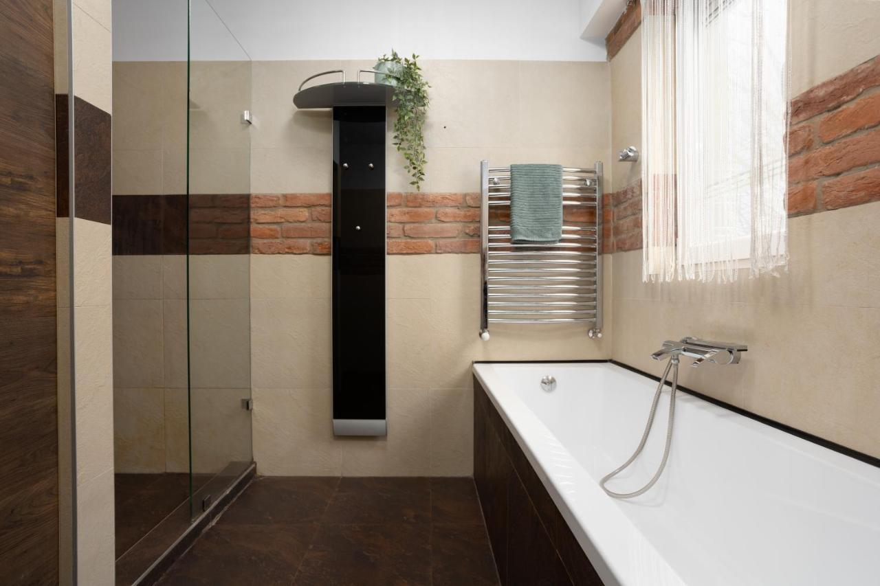 Nightingale Luxury Apartment Budapest Luaran gambar